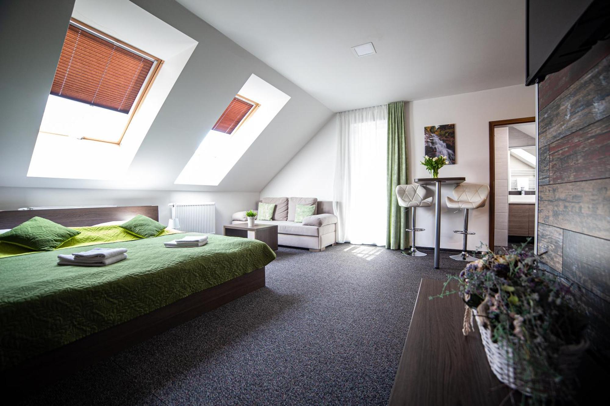 Wellness Penzion Ferrata マルティン 部屋 写真
