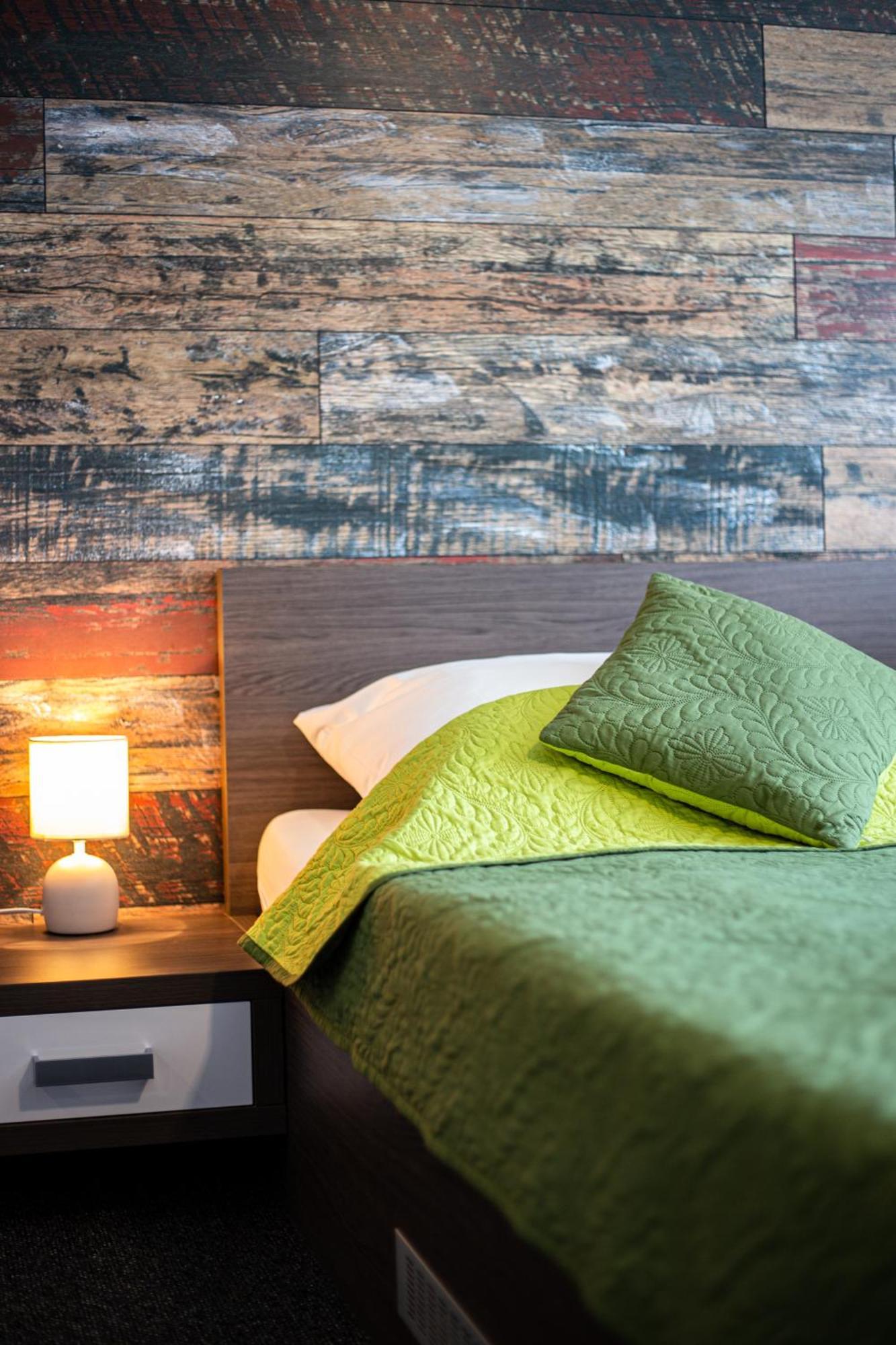 Wellness Penzion Ferrata マルティン 部屋 写真